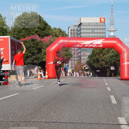 07.09.2025 - BARMER Alsterlauf Yannick Fuchs http://msf.ph/oto/8739148 07.09.2025 09:26:02 Laufen  meine-sportfotos.de