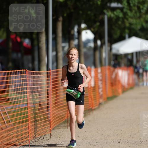 07.09.2025 - 19. Norderstedt Triathlon Michael Strokosch http://msf.ph/oto/8739211 07.09.2025 10:54:58 Laufen 78, 676 meine-sportfotos.de