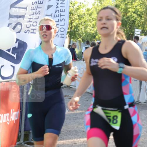 07.09.2025 - 19. Norderstedt Triathlon Luisa Fischer http://msf.ph/oto/8739244 07.09.2025 16:50:10 Ziel 1058, 1096, 1607 meine-sportfotos.de