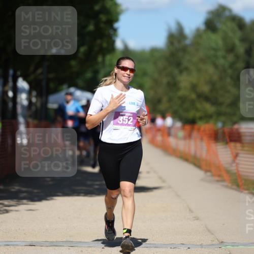 07.09.2025 - 19. Norderstedt Triathlon Michael Strokosch http://msf.ph/oto/8739364 07.09.2025 13:48:05 Laufen 316, 352 meine-sportfotos.de
