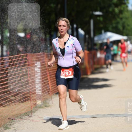 07.09.2025 - 19. Norderstedt Triathlon Michael Strokosch http://msf.ph/oto/8739451 07.09.2025 13:06:02 Laufen 288, 293, 811, 1260 meine-sportfotos.de