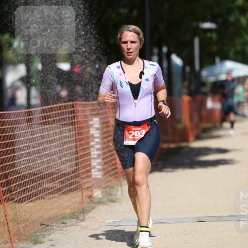 07.09.2025 - 19. Norderstedt Triathlon Michael Strokosch http://msf.ph/oto/8739460 07.09.2025 13:06:03 Laufen 293, 811, 1216, 1260 meine-sportfotos.de