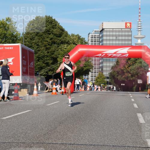 07.09.2025 - BARMER Alsterlauf Yannick Fuchs http://msf.ph/oto/8739471 07.09.2025 09:26:08 Laufen 5472 meine-sportfotos.de