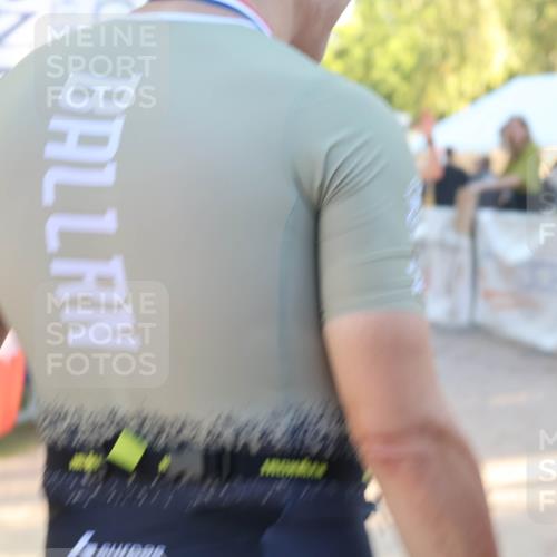 07.09.2025 - 19. Norderstedt Triathlon Luisa Fischer http://msf.ph/oto/8739482 07.09.2025 16:50:56 Ziel 1559, 1562 meine-sportfotos.de