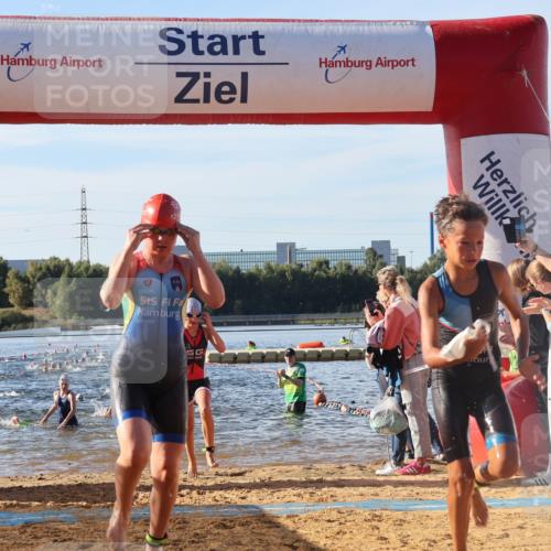 07.09.2025 - 19. Norderstedt Triathlon Luisa Fischer http://msf.ph/oto/8739502 07.09.2025 09:29:31 Schwimmen 554, 562, 563, 567, 570, 587, 588, 591, 604, 606, 613 meine-sportfotos.de