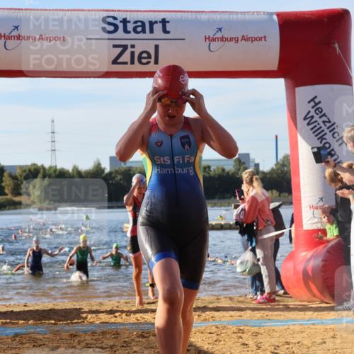 07.09.2025 - 19. Norderstedt Triathlon Luisa Fischer http://msf.ph/oto/8739514 07.09.2025 09:29:32 Schwimmen 554, 562, 563, 567, 570, 587, 588, 591, 604, 606, 613 meine-sportfotos.de