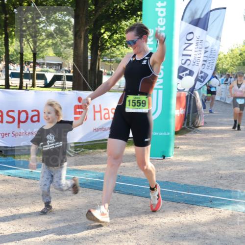 07.09.2025 - 19. Norderstedt Triathlon Luisa Fischer http://msf.ph/oto/8739543 07.09.2025 16:50:59 Ziel 1061, 1424, 1559 meine-sportfotos.de