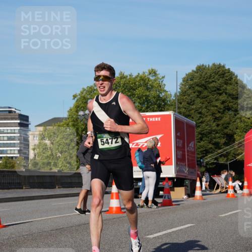 07.09.2025 - BARMER Alsterlauf Yannick Fuchs http://msf.ph/oto/8739561 07.09.2025 09:26:10 Laufen 5472 meine-sportfotos.de
