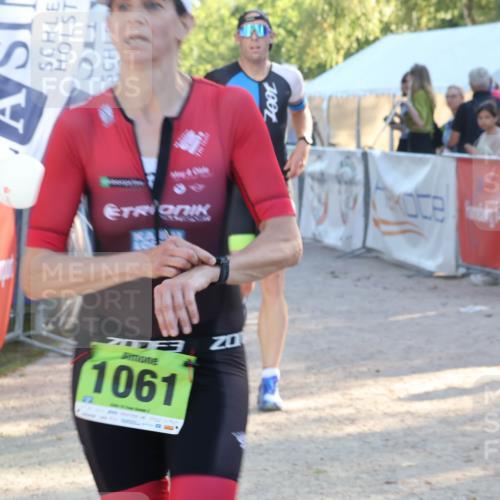 07.09.2025 - 19. Norderstedt Triathlon Luisa Fischer http://msf.ph/oto/8739574 07.09.2025 16:51:02 Ziel 416, 1061, 1424, 1559 meine-sportfotos.de