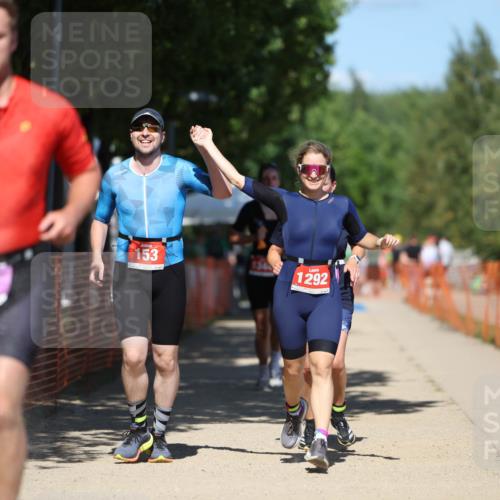 07.09.2025 - 19. Norderstedt Triathlon Michael Strokosch http://msf.ph/oto/8739579 07.09.2025 13:48:12 Laufen 153, 316, 334, 1292, 1344 meine-sportfotos.de