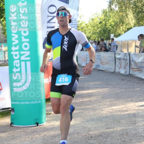 07.09.2025 - 19. Norderstedt Triathlon Luisa Fischer http://msf.ph/oto/8739602 07.09.2025 16:51:04 Ziel 416, 1061, 1424, 1559 meine-sportfotos.de