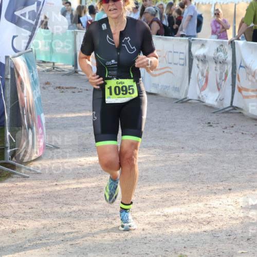07.09.2025 - 19. Norderstedt Triathlon Luisa Fischer http://msf.ph/oto/8739632 07.09.2025 16:51:35 Ziel 1095 meine-sportfotos.de