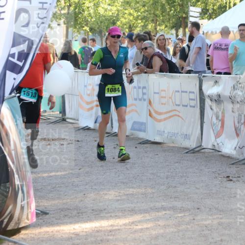 07.09.2025 - 19. Norderstedt Triathlon Luisa Fischer http://msf.ph/oto/8739673 07.09.2025 16:51:47 Ziel  meine-sportfotos.de
