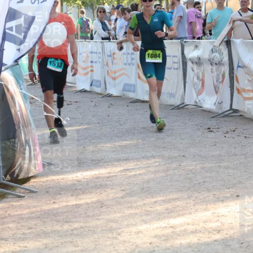 07.09.2025 - 19. Norderstedt Triathlon Luisa Fischer http://msf.ph/oto/8739693 07.09.2025 16:51:48 Ziel  meine-sportfotos.de