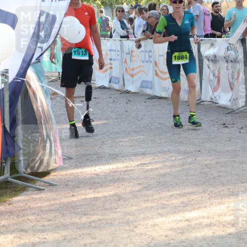 07.09.2025 - 19. Norderstedt Triathlon Luisa Fischer http://msf.ph/oto/8739695 07.09.2025 16:51:49 Ziel  meine-sportfotos.de