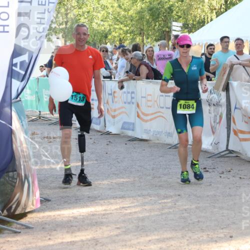 07.09.2025 - 19. Norderstedt Triathlon Luisa Fischer http://msf.ph/oto/8739703 07.09.2025 16:51:49 Ziel  meine-sportfotos.de