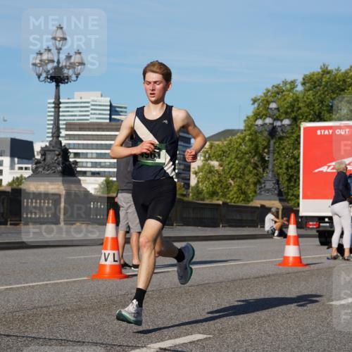 07.09.2025 - BARMER Alsterlauf Yannick Fuchs http://msf.ph/oto/8739712 07.09.2025 09:26:40 Laufen  meine-sportfotos.de