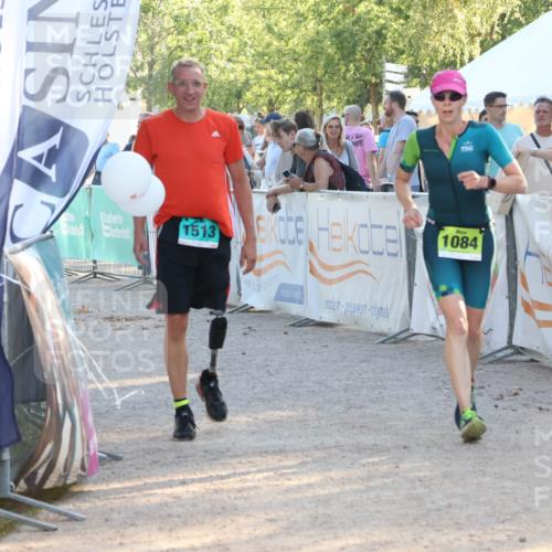 07.09.2025 - 19. Norderstedt Triathlon Luisa Fischer http://msf.ph/oto/8739720 07.09.2025 16:51:50 Ziel 1084 meine-sportfotos.de