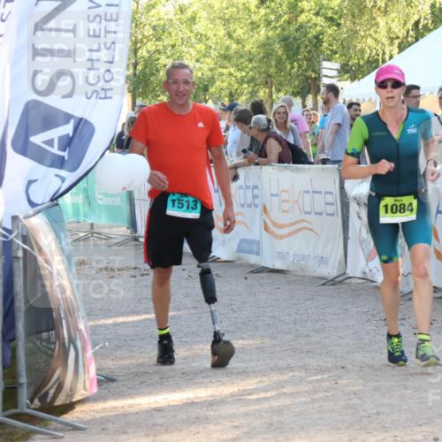 07.09.2025 - 19. Norderstedt Triathlon Luisa Fischer http://msf.ph/oto/8739725 07.09.2025 16:51:50 Ziel 1084 meine-sportfotos.de