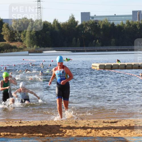 07.09.2025 - 19. Norderstedt Triathlon Luisa Fischer http://msf.ph/oto/8739731 07.09.2025 09:29:51 Schwimmen 556, 572, 595, 601, 603, 607, 609, 618, 619, 629 meine-sportfotos.de