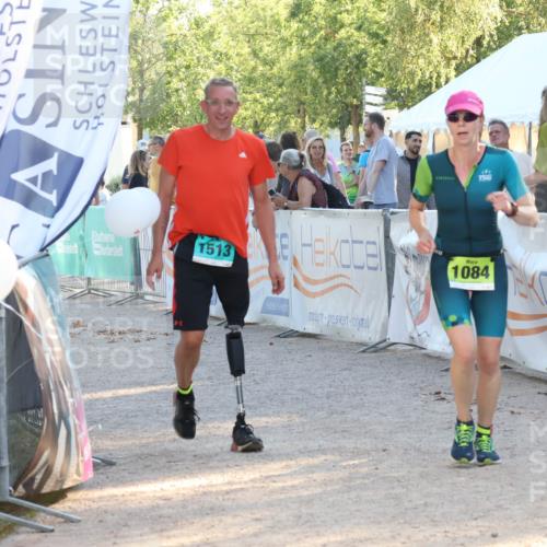 07.09.2025 - 19. Norderstedt Triathlon Luisa Fischer http://msf.ph/oto/8739732 07.09.2025 16:51:50 Ziel 1084 meine-sportfotos.de
