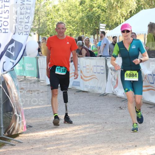 07.09.2025 - 19. Norderstedt Triathlon Luisa Fischer http://msf.ph/oto/8739737 07.09.2025 16:51:51 Ziel 1084 meine-sportfotos.de