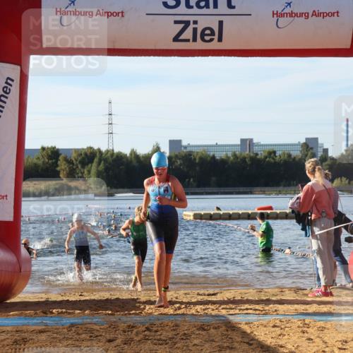 07.09.2025 - 19. Norderstedt Triathlon Luisa Fischer http://msf.ph/oto/8739758 07.09.2025 09:29:54 Schwimmen 556, 601, 603, 607, 634 meine-sportfotos.de