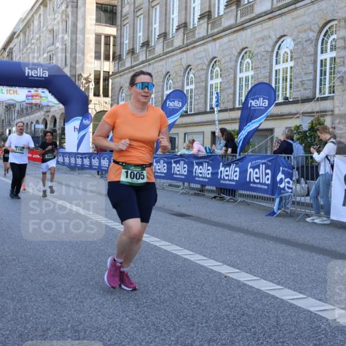07.09.2025 - BARMER Alsterlauf Strokosch-Dieckow http://msf.ph/oto/8739772 07.09.2025 11:42:51 Ziel 1123, 1126, 1127, 1158, 1164, 4055, 8324, 8464, 8472 meine-sportfotos.de