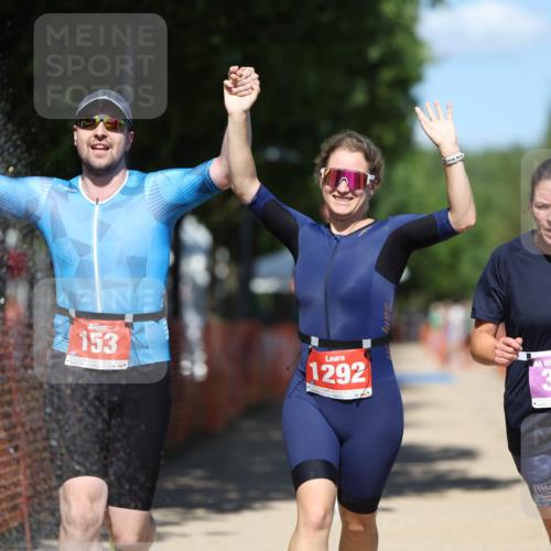 07.09.2025 - 19. Norderstedt Triathlon Michael Strokosch http://msf.ph/oto/8739775 07.09.2025 13:48:14 Laufen 153, 316, 334, 1292, 1344 meine-sportfotos.de