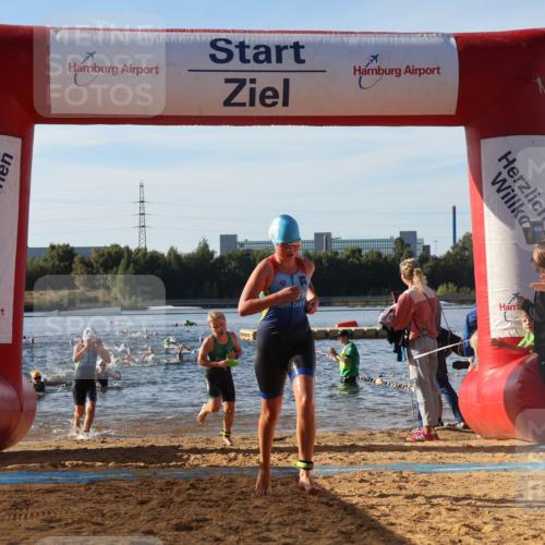 07.09.2025 - 19. Norderstedt Triathlon Luisa Fischer http://msf.ph/oto/8739778 07.09.2025 09:29:55 Schwimmen 556, 601, 603, 607, 634 meine-sportfotos.de