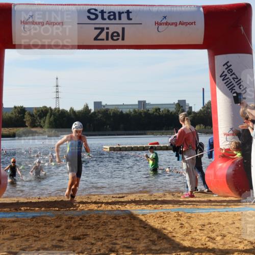 07.09.2025 - 19. Norderstedt Triathlon Luisa Fischer http://msf.ph/oto/8739820 07.09.2025 09:29:57 Schwimmen 601, 603, 607, 625, 634 meine-sportfotos.de