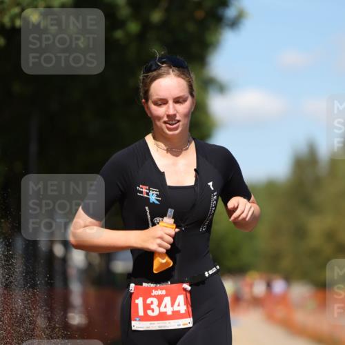 07.09.2025 - 19. Norderstedt Triathlon Michael Strokosch http://msf.ph/oto/8739826 07.09.2025 13:48:19 Laufen 264, 1344 meine-sportfotos.de