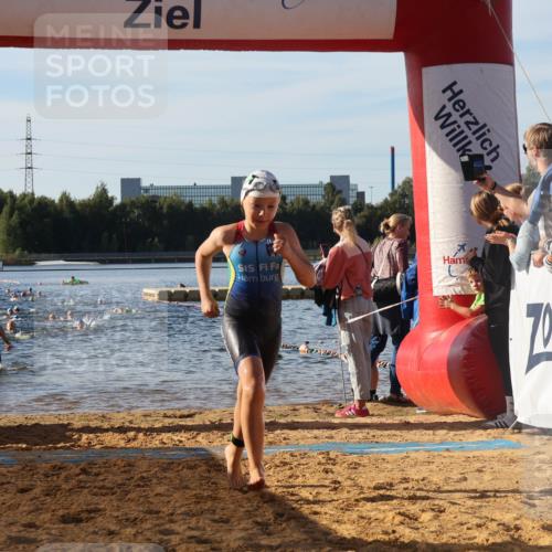 07.09.2025 - 19. Norderstedt Triathlon Luisa Fischer http://msf.ph/oto/8739840 07.09.2025 09:29:59 Schwimmen 568, 601, 603, 607, 617, 625, 634 meine-sportfotos.de