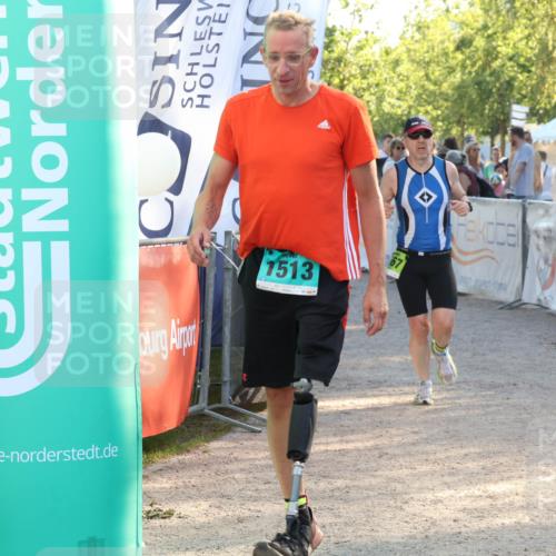 07.09.2025 - 19. Norderstedt Triathlon Luisa Fischer http://msf.ph/oto/8739848 07.09.2025 16:51:56 Ziel 1084, 1092, 1513, 1567 meine-sportfotos.de