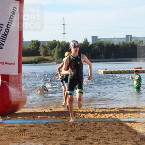 07.09.2025 - 19. Norderstedt Triathlon Luisa Fischer http://msf.ph/oto/8739885 07.09.2025 09:30:03 Schwimmen 568, 603, 607, 617, 625, 634 meine-sportfotos.de