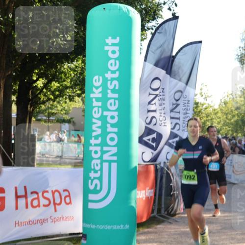 07.09.2025 - 19. Norderstedt Triathlon Luisa Fischer http://msf.ph/oto/8739916 07.09.2025 16:52:00 Ziel 431, 1084, 1092, 1513, 1567 meine-sportfotos.de