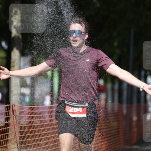 07.09.2025 - 19. Norderstedt Triathlon Michael Strokosch http://msf.ph/oto/8739942 07.09.2025 13:48:28 Laufen 264 meine-sportfotos.de