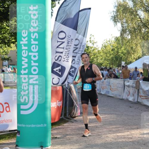 07.09.2025 - 19. Norderstedt Triathlon Luisa Fischer http://msf.ph/oto/8739946 07.09.2025 16:52:01 Ziel 431, 1084, 1092, 1513, 1567 meine-sportfotos.de
