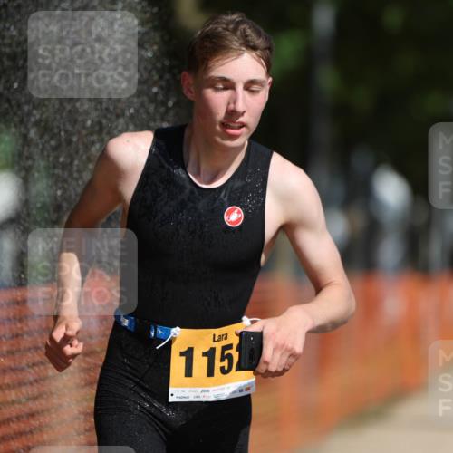 07.09.2025 - 19. Norderstedt Triathlon Michael Strokosch http://msf.ph/oto/8739974 07.09.2025 11:51:47 Laufen 862, 1152, 1206 meine-sportfotos.de