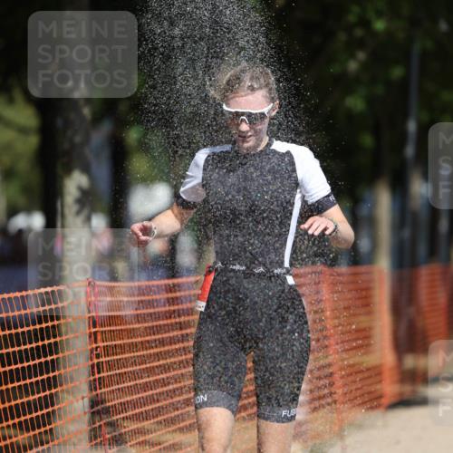 07.09.2025 - 19. Norderstedt Triathlon Michael Strokosch http://msf.ph/oto/8739987 07.09.2025 12:30:20 Laufen 252, 292 meine-sportfotos.de