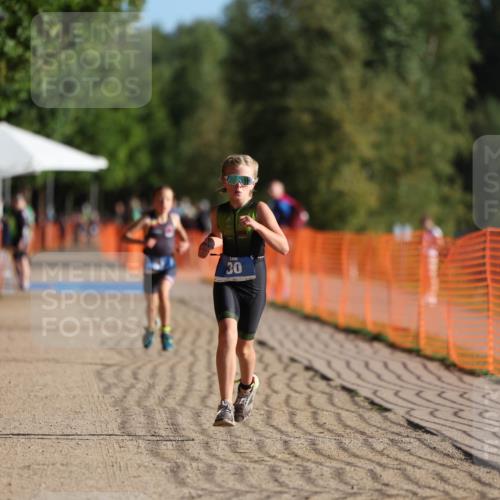 07.09.2025 - 19. Norderstedt Triathlon Michael Strokosch http://msf.ph/oto/8739997 07.09.2025 09:14:04 Laufen 30, 51 meine-sportfotos.de