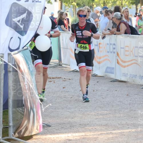 07.09.2025 - 19. Norderstedt Triathlon Luisa Fischer http://msf.ph/oto/8740007 07.09.2025 16:52:37 Ziel 445 meine-sportfotos.de