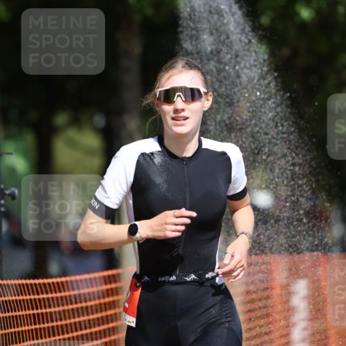 07.09.2025 - 19. Norderstedt Triathlon Michael Strokosch http://msf.ph/oto/8740026 07.09.2025 12:30:21 Laufen 252, 292 meine-sportfotos.de