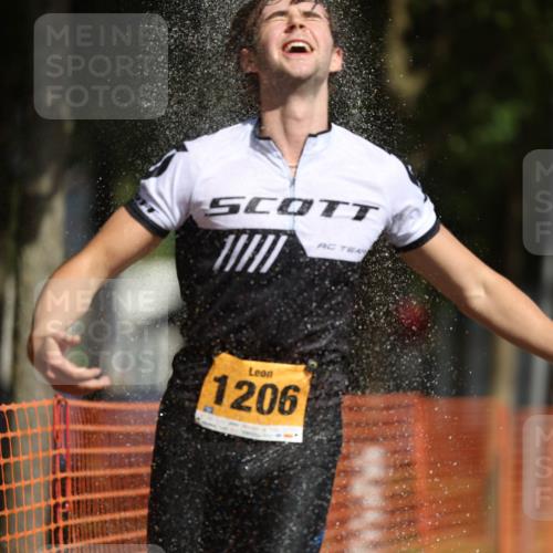 07.09.2025 - 19. Norderstedt Triathlon Michael Strokosch http://msf.ph/oto/8740028 07.09.2025 11:51:52 Laufen 862, 1170, 1206 meine-sportfotos.de