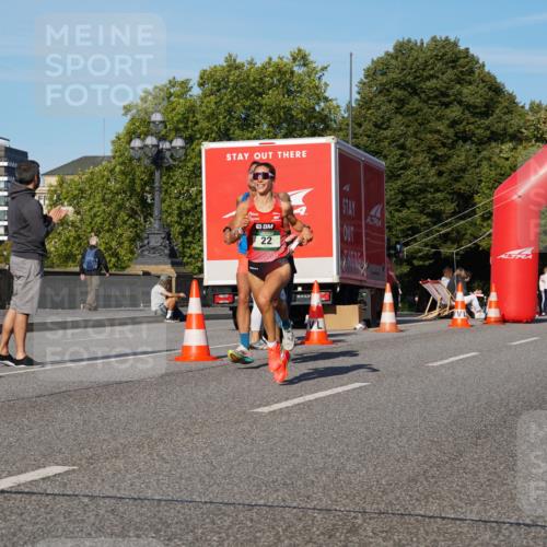 07.09.2025 - BARMER Alsterlauf Yannick Fuchs http://msf.ph/oto/8740034 07.09.2025 09:26:50 Laufen 22 meine-sportfotos.de