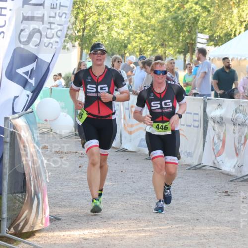 07.09.2025 - 19. Norderstedt Triathlon Luisa Fischer http://msf.ph/oto/8740036 07.09.2025 16:52:38 Ziel 445, 446 meine-sportfotos.de
