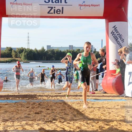 07.09.2025 - 19. Norderstedt Triathlon Luisa Fischer http://msf.ph/oto/8740079 07.09.2025 09:30:19 Schwimmen 559, 565, 566, 569, 614, 615, 623, 631 meine-sportfotos.de