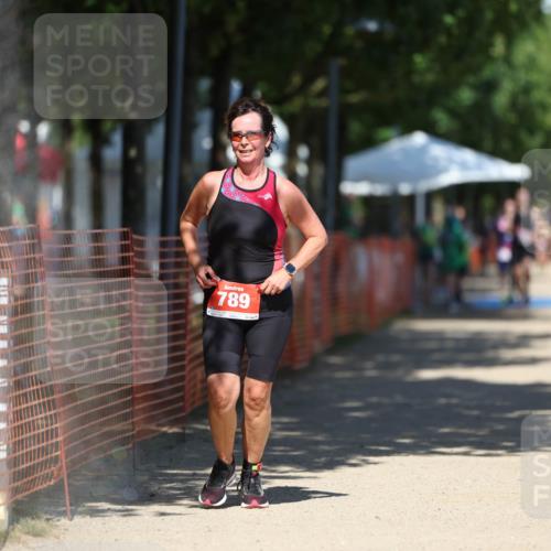 07.09.2025 - 19. Norderstedt Triathlon Michael Strokosch http://msf.ph/oto/8740112 07.09.2025 13:48:52 Laufen 789 meine-sportfotos.de