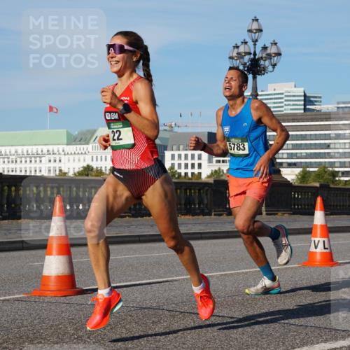 07.09.2025 - BARMER Alsterlauf Yannick Fuchs http://msf.ph/oto/8740127 07.09.2025 09:26:52 Laufen 22, 5783 meine-sportfotos.de