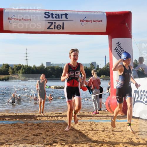 07.09.2025 - 19. Norderstedt Triathlon Luisa Fischer http://msf.ph/oto/8740153 07.09.2025 09:30:23 Schwimmen 559, 565, 566, 569, 614, 615, 623, 631 meine-sportfotos.de